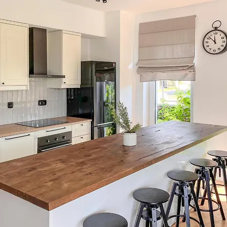 Διαμέρισμα Lovely In With Wifi Rydzewo (Gizycko)